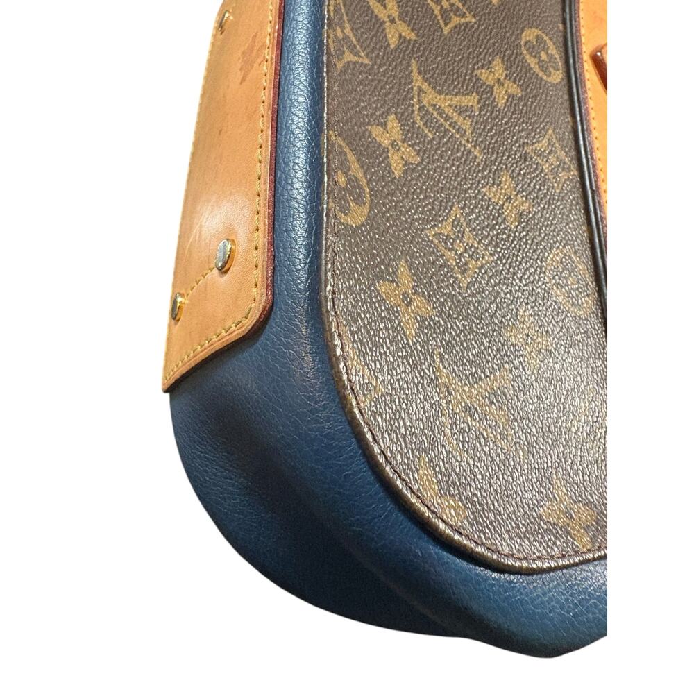 Louis Vuitton 12 Eden PM - (Lock needs repair) - Picture 7 of 13